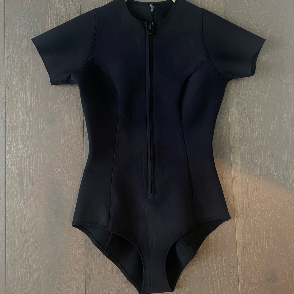 COPY - M/L Lisa Marie Wet Suit